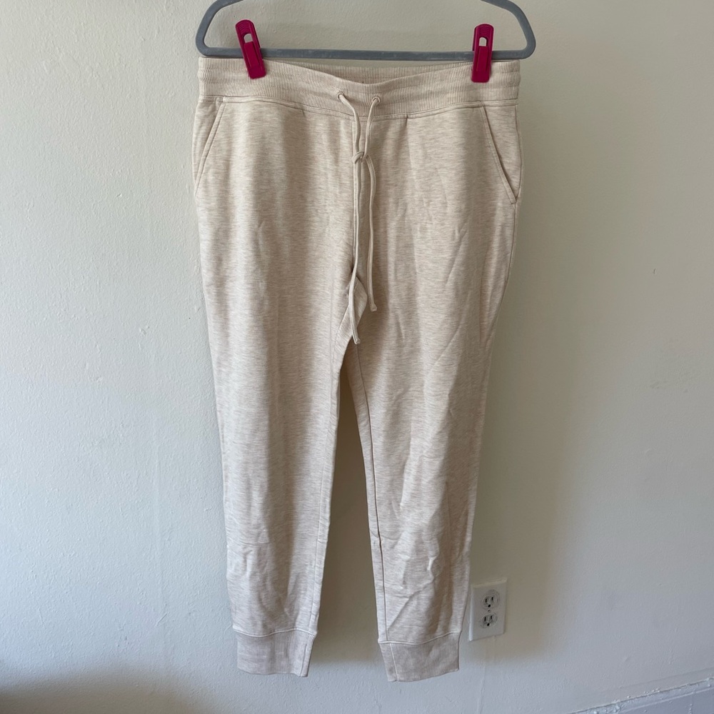 Vineyard Vines Cream Sweatpants